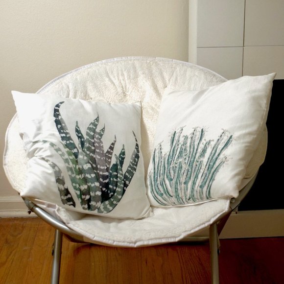Other - Decorative Pillows with Green Plant Motifs Set 2